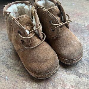 Baby UGG booties 4/5 months